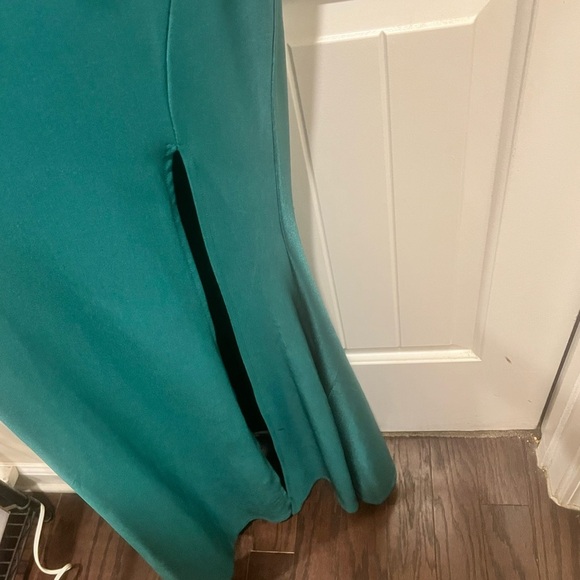 Strapless Emerald Green Evening Dress - Picture 3 of 8